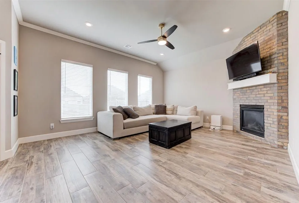 4712 Bermuda Drive, property photo 2