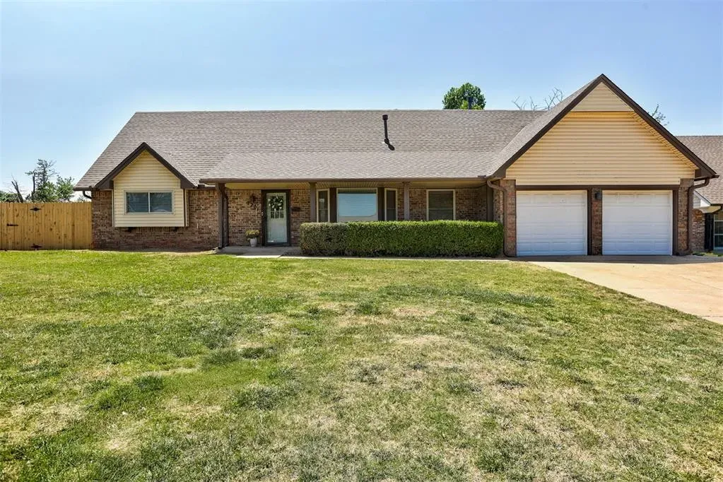 Exterior of 7201 N Hammond Ave, Oklahoma City, OK 73132