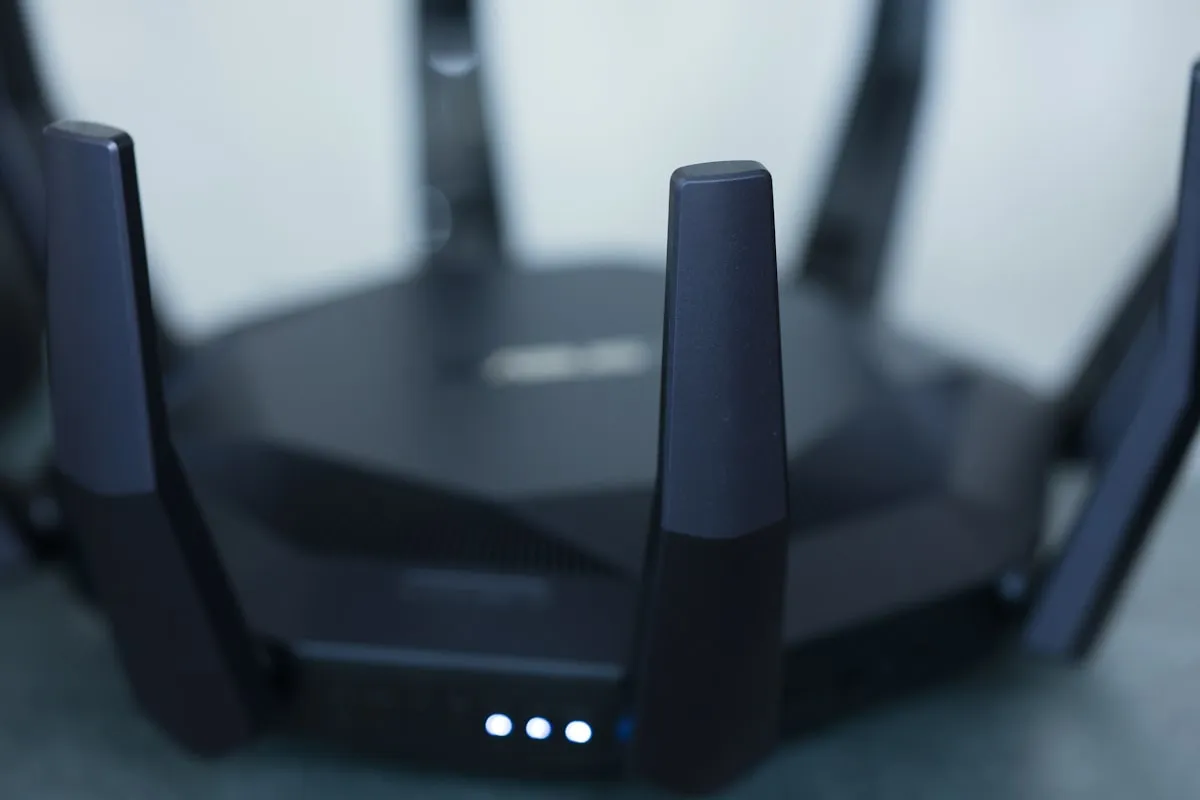 TP-Link Omada vs. UniFi Dream Machine: Complete Oklahoma Home Network Showdown